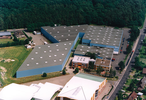 KG HAGEN Deutschland GmbH & Co. unter Holm, 
