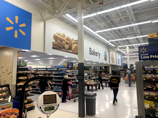 Department Store «Walmart Supercenter», reviews and photos, 1100 New Haven Rd, Naugatuck, CT 06770, USA