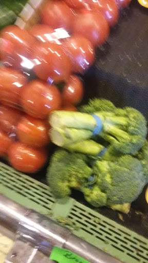 Grocery Store «United Super IGA», reviews and photos, 201 N Hewitt Dr, Hewitt, TX 76643, USA