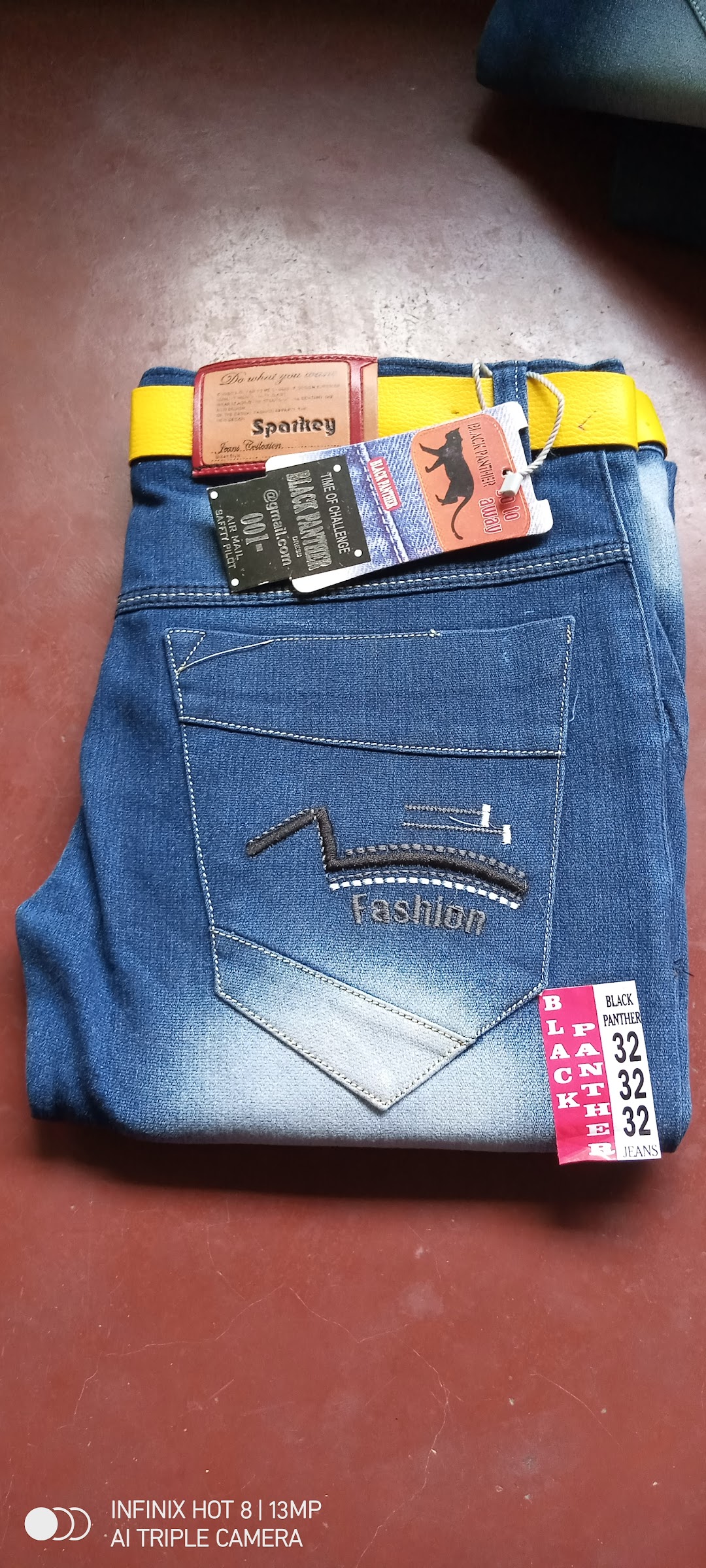 STAR CITY JEANS