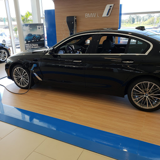 Used Car Dealer «Fields BMW Lakeland», reviews and photos, 4285 Lakeland Park Dr, Lakeland, FL 33809, USA