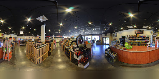 Wine Store «Favorite Liquors», reviews and photos, 2570 Madison St, Clarksville, TN 37043, USA
