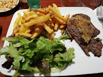 Plats et boissons du Restaurant de hamburgers A 2 Pas du Marché à La Rochelle - n°18
