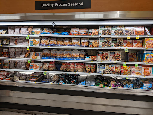 Supermarket «Shoppers Food & Pharmacy - Mondawmin», reviews and photos, 2000 Gwynns Falls Pkwy, Baltimore, MD 21216, USA