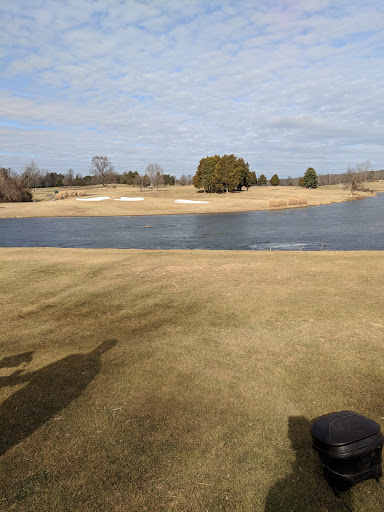 Golf Course «Twin Lakes Golf Course», reviews and photos, 6201 Union Mill Rd, Clifton, VA 20124, USA