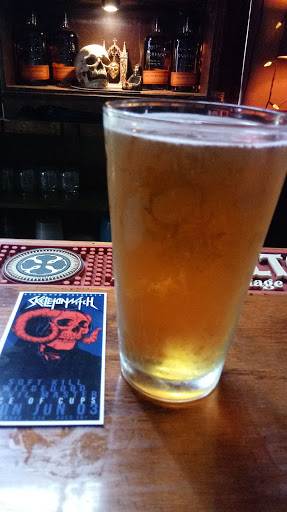 Bar «Ace of Cups», reviews and photos, 2619 N High St, Columbus, OH 43202, USA