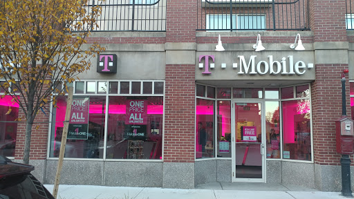 Cell Phone Store «T-Mobile», reviews and photos, 1205 Hancock St, Quincy, MA 02169, USA
