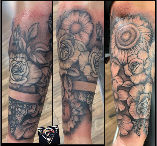 Explore mars attacks tattoo ideas, creative tattoo ideas in Hanford, available at O7 INK Lounge Tattoo& Piercings