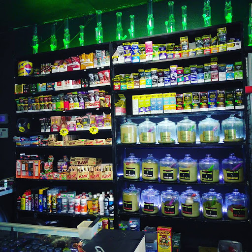 Tobacco Shop «Anarchy Smoke Shop», reviews and photos, 17648 1st Avenue South, Burien, WA 98148, USA