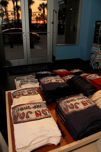 Clothing Store «Ron Jon Surf Shop», reviews and photos, 377 Mandalay Ave, Clearwater Beach, FL 33767, USA