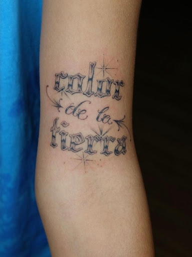 Tattoo Shop «El Clasico Tattoo», reviews and photos, 1610 Sunset Blvd, Los Angeles, CA 90026, USA