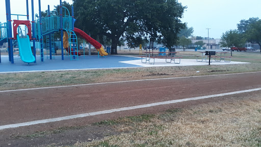 Park «Flores Park», reviews and photos, 803 W Southcross Blvd, San Antonio, TX 78211, USA