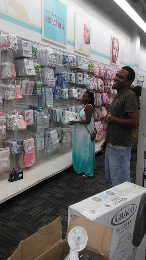 Clothing Store «Burlington Coat Factory», reviews and photos, 3333 N State Rd 7, Lauderdale Lakes, FL 33319, USA