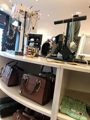 Fashion Accessories Store «Charming Charlie», reviews and photos, 5175 Deerfield Blvd, Mason, OH 45040, USA