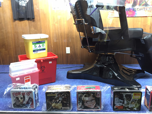 Tobacco Shop «The Glass House», reviews and photos, 536 W Tuscarawas Ave, Barberton, OH 44203, USA