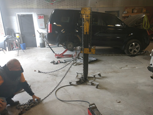 Auto Repair Shop «M2 AUTO REPAIR, INC. DALLAS», reviews and photos, 3140 Oradell Ln, Dallas, TX 75220, USA