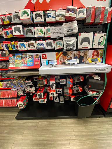 Video Game Store «GameStop», reviews and photos, 1712 S Orange Blossom Trail, Apopka, FL 32703, USA