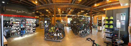 Bicycle Store «Schlegel Bicycles - Pro and Multi-Sport Shop», reviews and photos, 900 N Broadway Ave, Oklahoma City, OK 73102, USA