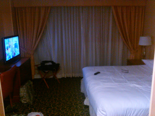 Hotel «Embassy Suites by Hilton Hampton Hotel Convention Center & Spa», reviews and photos, 1700 Coliseum Dr, Hampton, VA 23666, USA