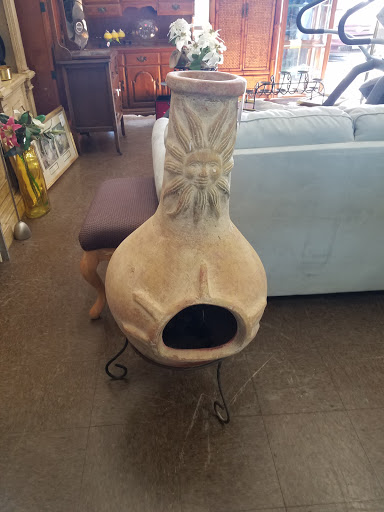 Thrift Store «Bargains Thrift Shop», reviews and photos, 77940 Country Club Dr, Palm Desert, CA 92211, USA