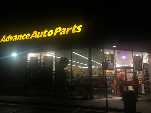 Auto Parts Store «Advance Auto Parts», reviews and photos, 2117 S Main St, Wake Forest, NC 27587, USA