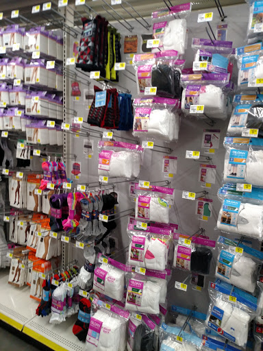 Discount Store «Dollar General», reviews and photos, 1715 Charlestown Pike, Jeffersonville, IN 47130, USA