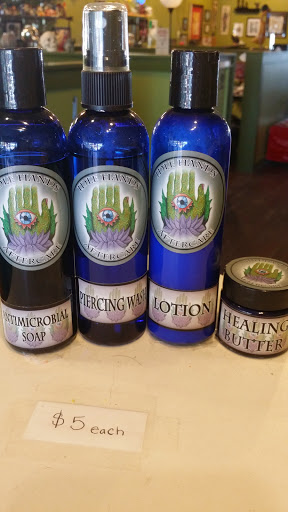 Tattoo Shop «Idle Hands Tattoo & Piercing», reviews and photos, 929 W Douglas Ave, Wichita, KS 67213, USA