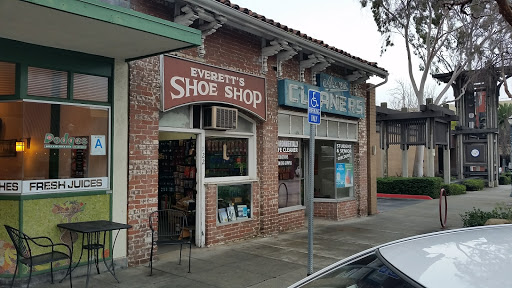 Everett's Shoe Repair