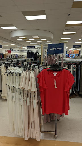 Department Store «Marshalls», reviews and photos, 3000 Grapevine Mills Pkwy, Grapevine, TX 76051, USA