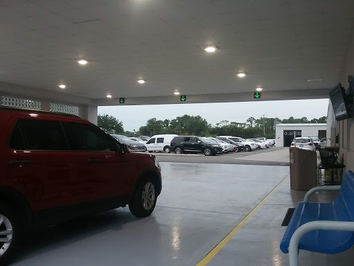 Car Dealer «Tamiami Ford», reviews and photos, 1471 Airport Pulling Rd N, Naples, FL 34104, USA