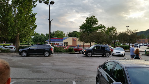 Donut Shop «Krispy Kreme South Charleston», reviews and photos, 42 Riverwalk Plaza McCorkle Ave, South Charleston, WV 25303, USA