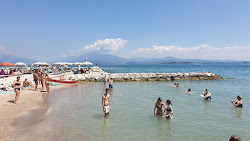Desenzanino Plajı'in fotoğrafı imkanlar alanı