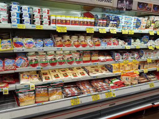 Grocery Store «Super Fresh Market», reviews and photos, 1700 N Lewis Ave, Waukegan, IL 60085, USA