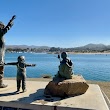 Fisherman's Family Sculpture - "Those Who Wait"