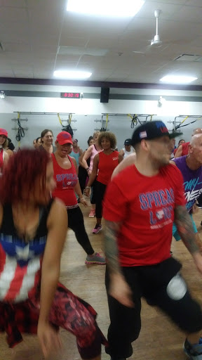 Health Club «Crunch - West Babylon», reviews and photos, 369 Little East Neck Rd N, West Babylon, NY 11704, USA