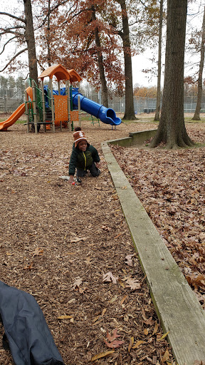 Park «Auth Village Park», reviews and photos, 6111 Baxter Dr, Suitland, MD 20746, USA