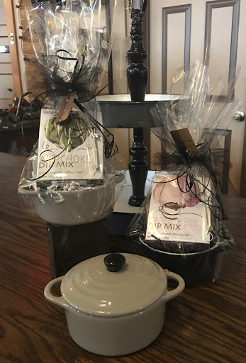 Gift Shop «The Warehouse Gift Shops», reviews and photos, 60 Chestnut St, Lockport, NY 14094, USA