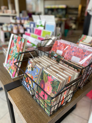 Florist «Bloomtastic Florist», reviews and photos, 2136 Arlington Ave, Columbus, OH 43221, USA