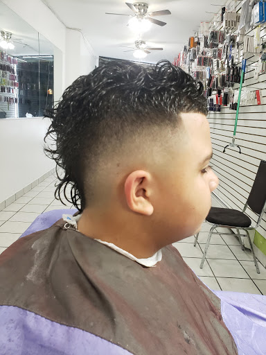 Barber Shop «Luis Barber Shop», reviews and photos, 266 Jamaica Ave, Brooklyn, NY 11207, USA