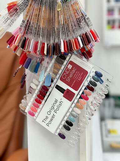 Beauty Salon «Magique Hair Salon», reviews and photos, 18121 Biscayne Blvd, Aventura, FL 33160, USA