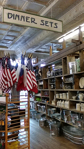 Hardware Store «Henne Hardware Co», reviews and photos, 246 W San Antonio St, New Braunfels, TX 78130, USA