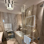 Photo n°21 de l'avis de Bakabon.o fait le 30/06/2023 à 15:17 sur le  Palais Gritti à Venice