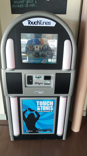 Shopping Mall «The Shoppes at Farmington Valley», reviews and photos, 110 Albany Turnpike, Canton, CT 06019, USA