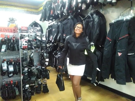 Motorcycle Parts Store «Cycle Gear», reviews and photos, 4834 N University Dr, Lauderhill, FL 33351, USA