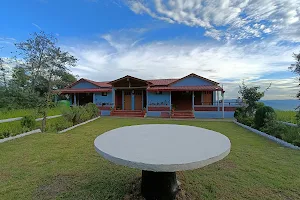 Binsar Oak Paradise Resort image