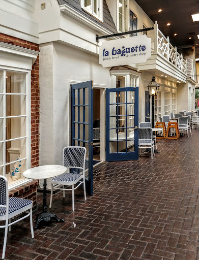 La Baguette French Bread and Pastry Shop, 3088 Poplar Ave, Memphis, TN 38111, USA, 