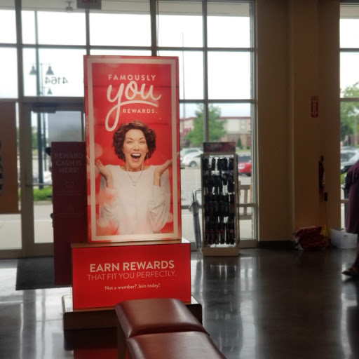 Shoe Store «Famous Footwear», reviews and photos, 4164 Buckeye Pkwy, Grove City, OH 43123, USA