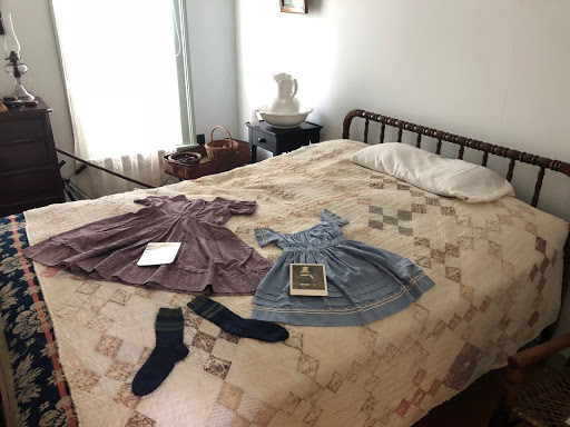 Museum «Philip Foster Farm», reviews and photos, 29912 SE Eagle Creek Rd, Eagle Creek, OR 97022, USA