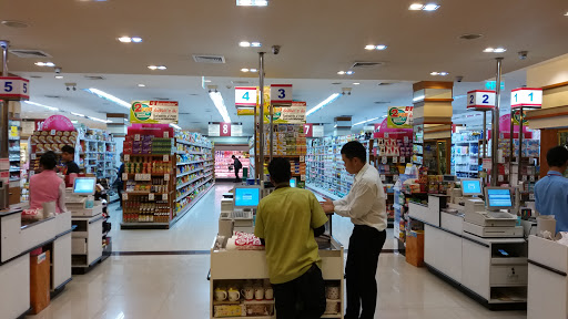 Foodland เพชรเกษม