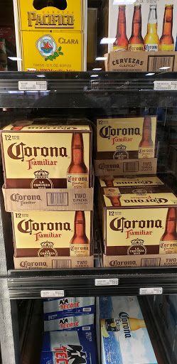 Liquor Store «Chicago Lake Liquors», reviews and photos, 825 E Lake St, Minneapolis, MN 55407, USA